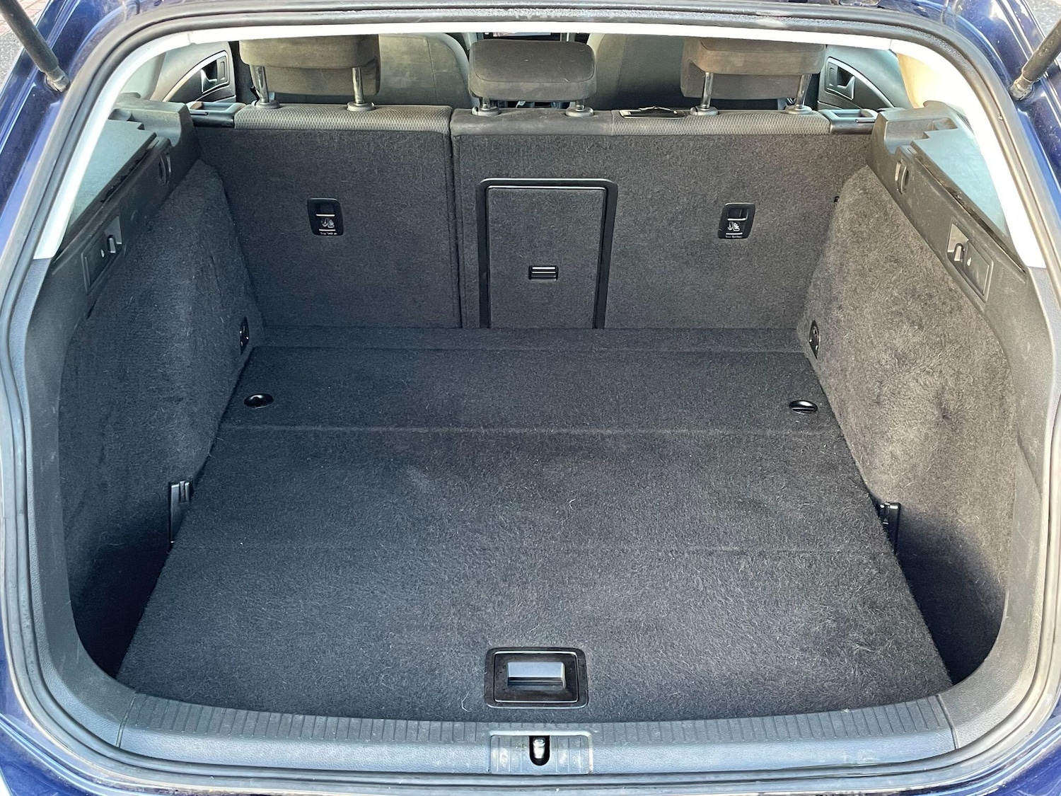 Used Volkswagen Golf 2017 for sale - 77040383: Photo 15