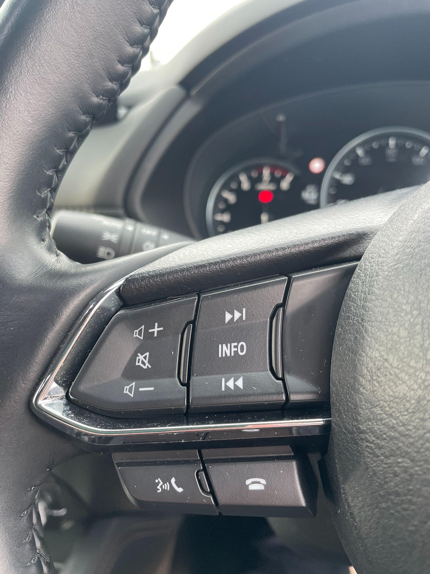 Used Mazda CX-5 2023 for sale - 77670624: Photo 17