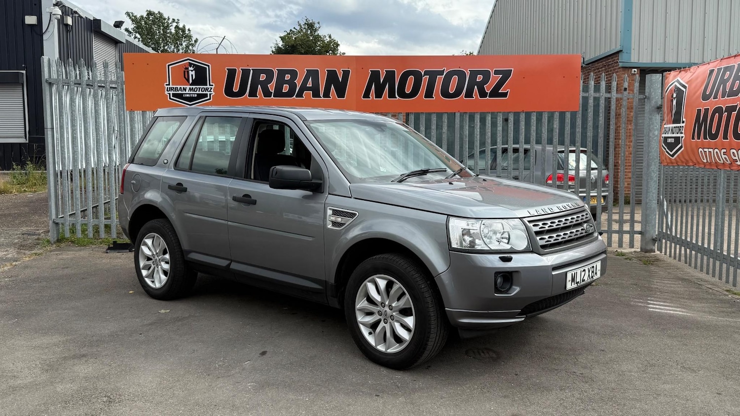 Used Land Rover Freelander 2 2012 for sale - 76138457: Photo 2