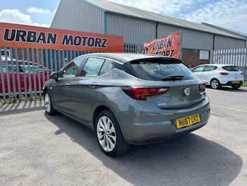 Used Vauxhall Astra 2018 for sale - 76135964: Photo