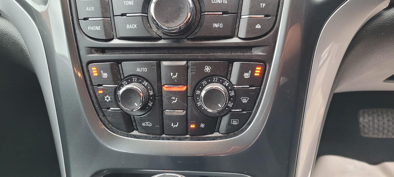 Used Vauxhall Astra 2013 for sale - 76484783: Photo 11