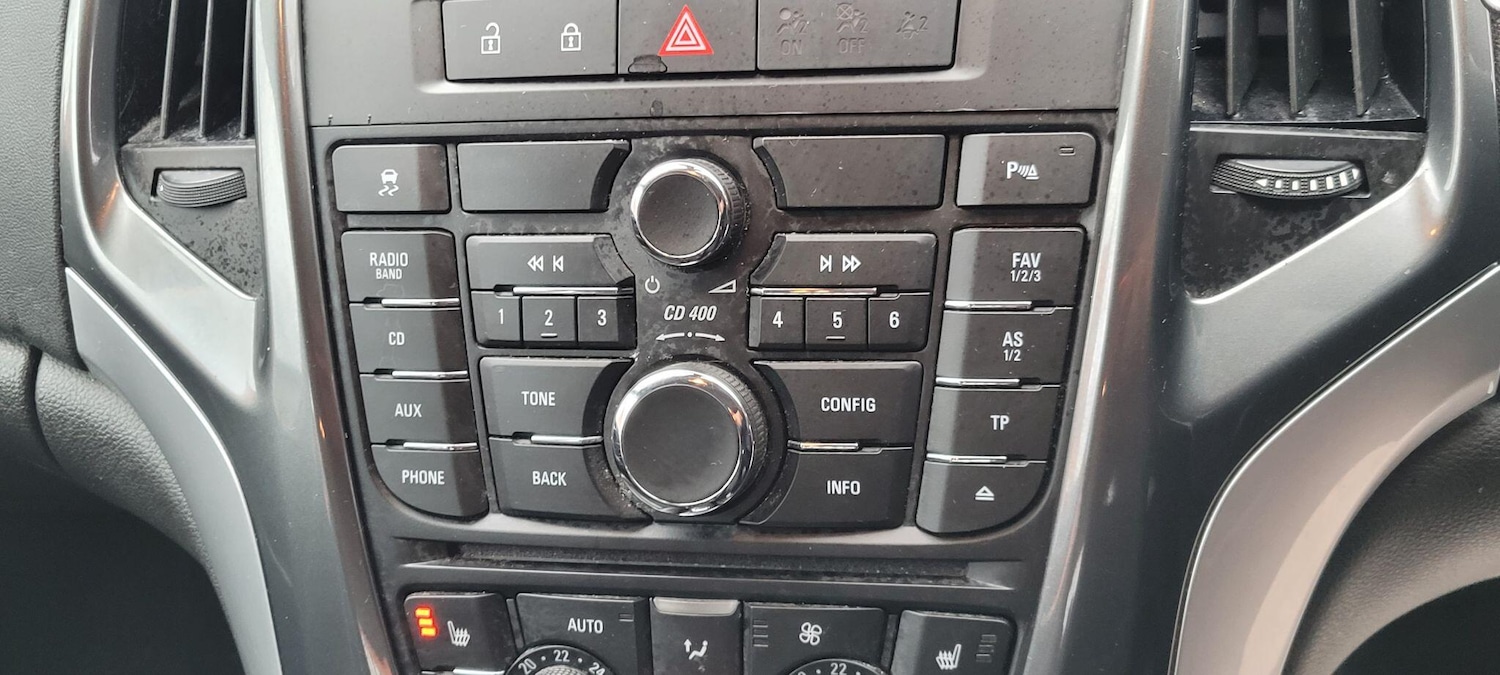 Used Vauxhall Astra 2013 for sale - 76484783: Photo 32