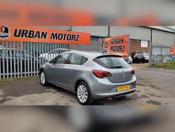 Used Vauxhall Astra 2013 for sale - 76484783: Photo