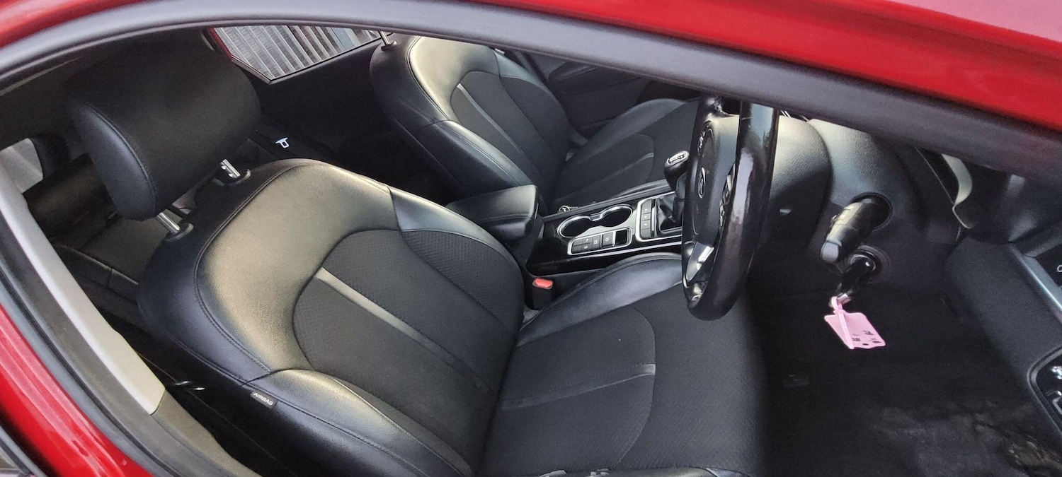 Used Kia Optima 2017 for sale - 76137429: Photo 17