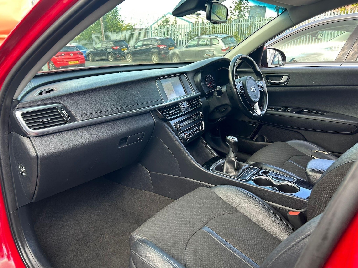 Used Kia Optima 2017 for sale - 76137429: Photo 40