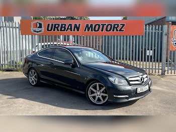 Used Mercedes-Benz C-Class 2013 for sale - 76136279: Photo