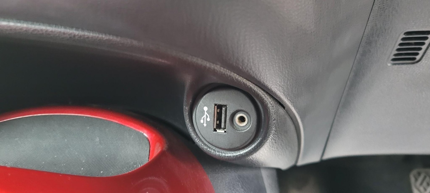 Used Nissan Juke 2011 for sale - 76484635: Photo 35