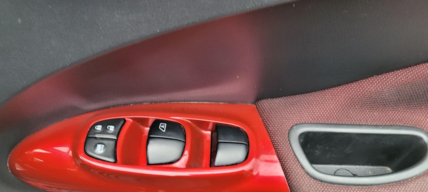 Used Nissan Juke 2011 for sale - 76484635: Photo 36