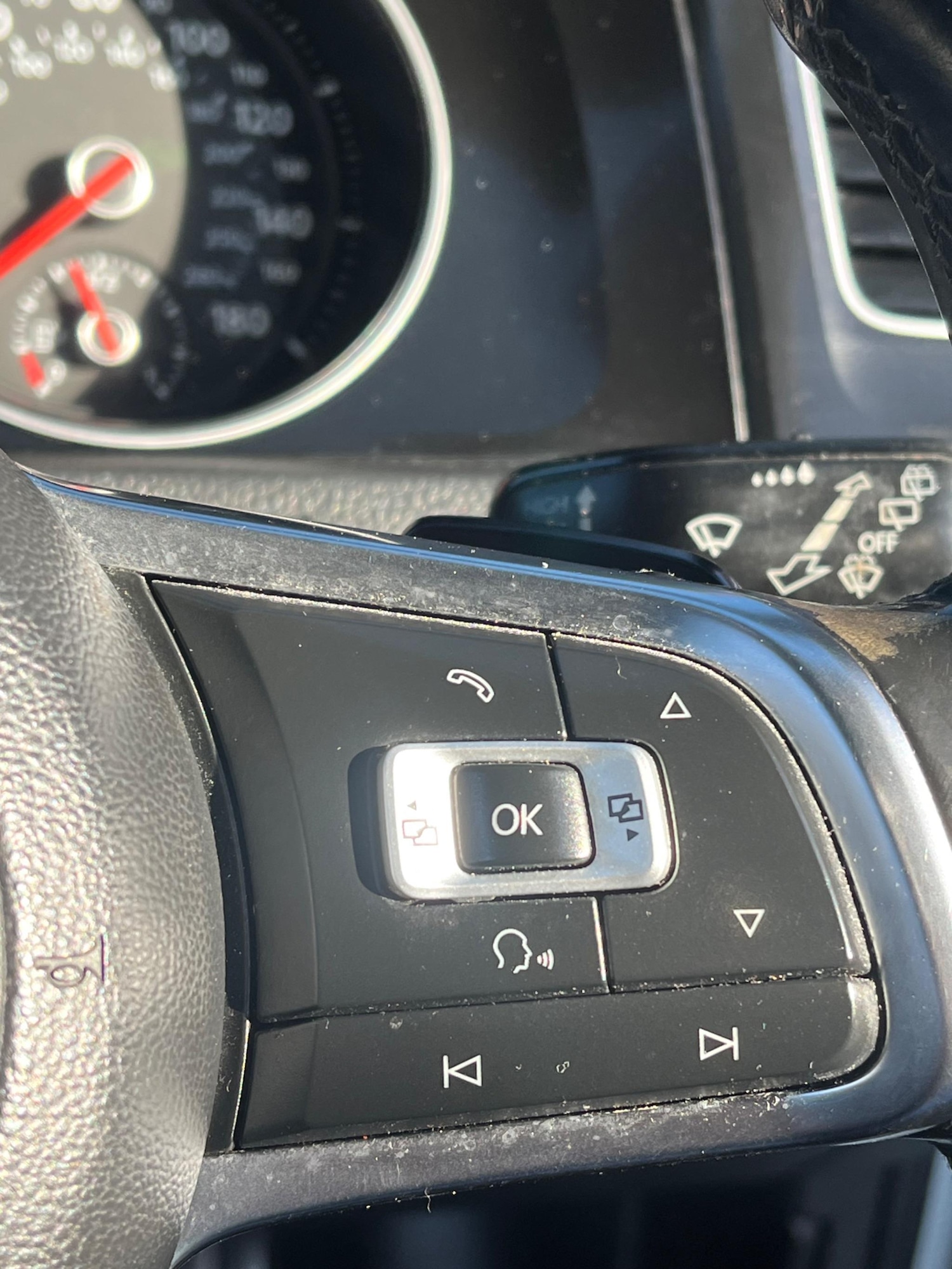 Used Volkswagen Golf 2015 for sale - 76138432: Photo 21