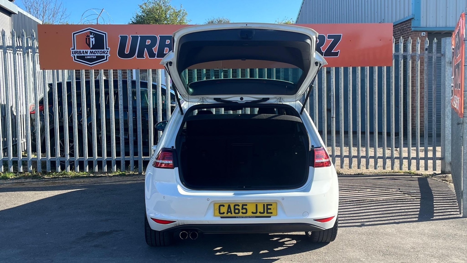 Used Volkswagen Golf 2015 for sale - 76138432: Photo 7