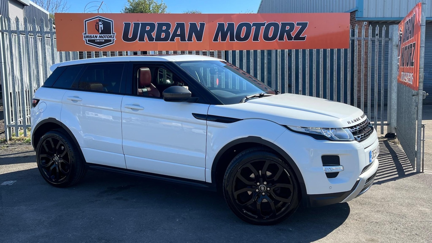 Used Land Rover Range Rover Evoque 2015 for sale - 76137464: Photo 2