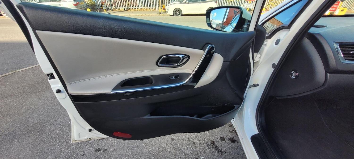 Used Kia Ceed 2014 for sale - 76398325: Photo 26