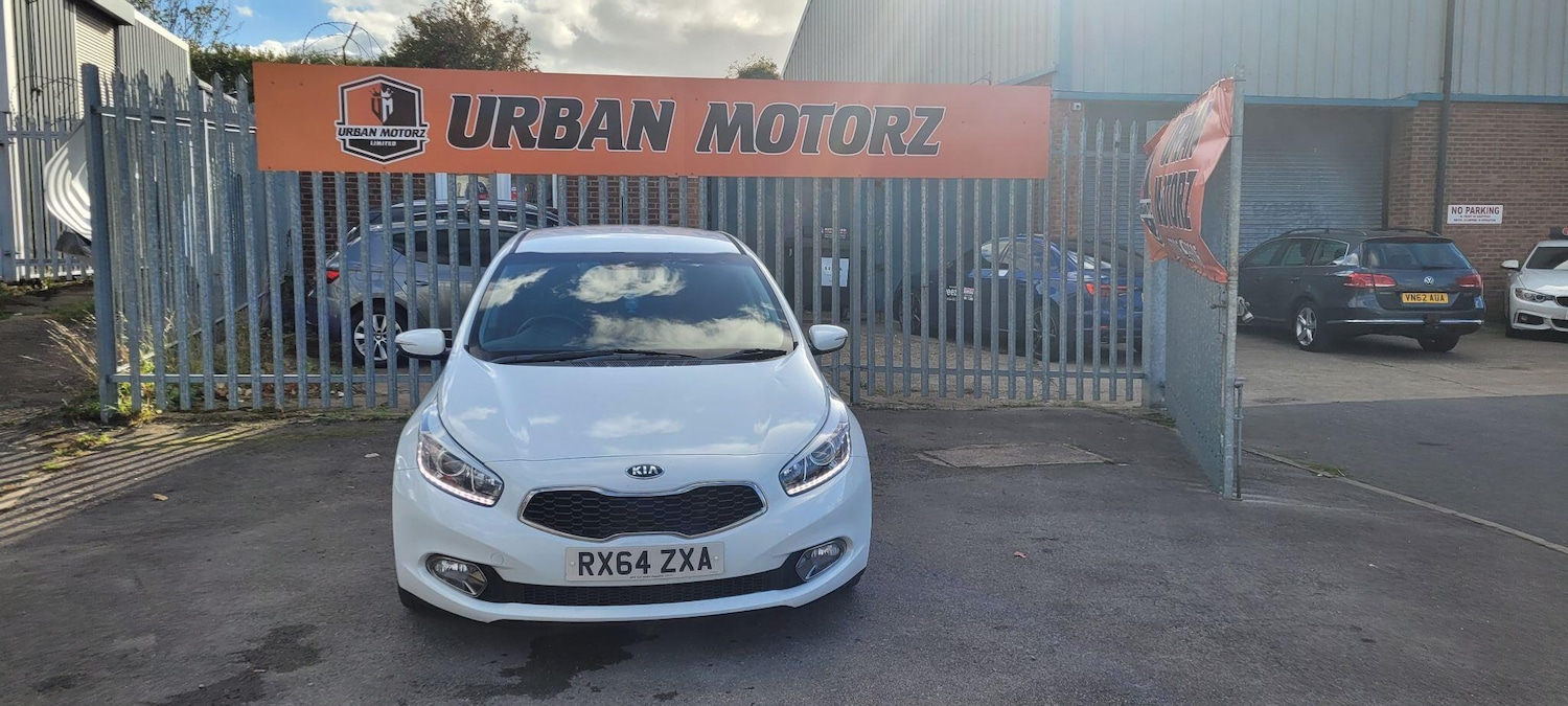 Used Kia Ceed 2014 for sale - 76398325: Photo 3