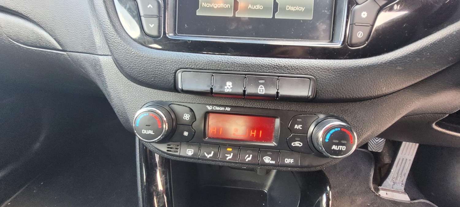 Used Kia Ceed 2014 for sale - 76398325: Photo 30