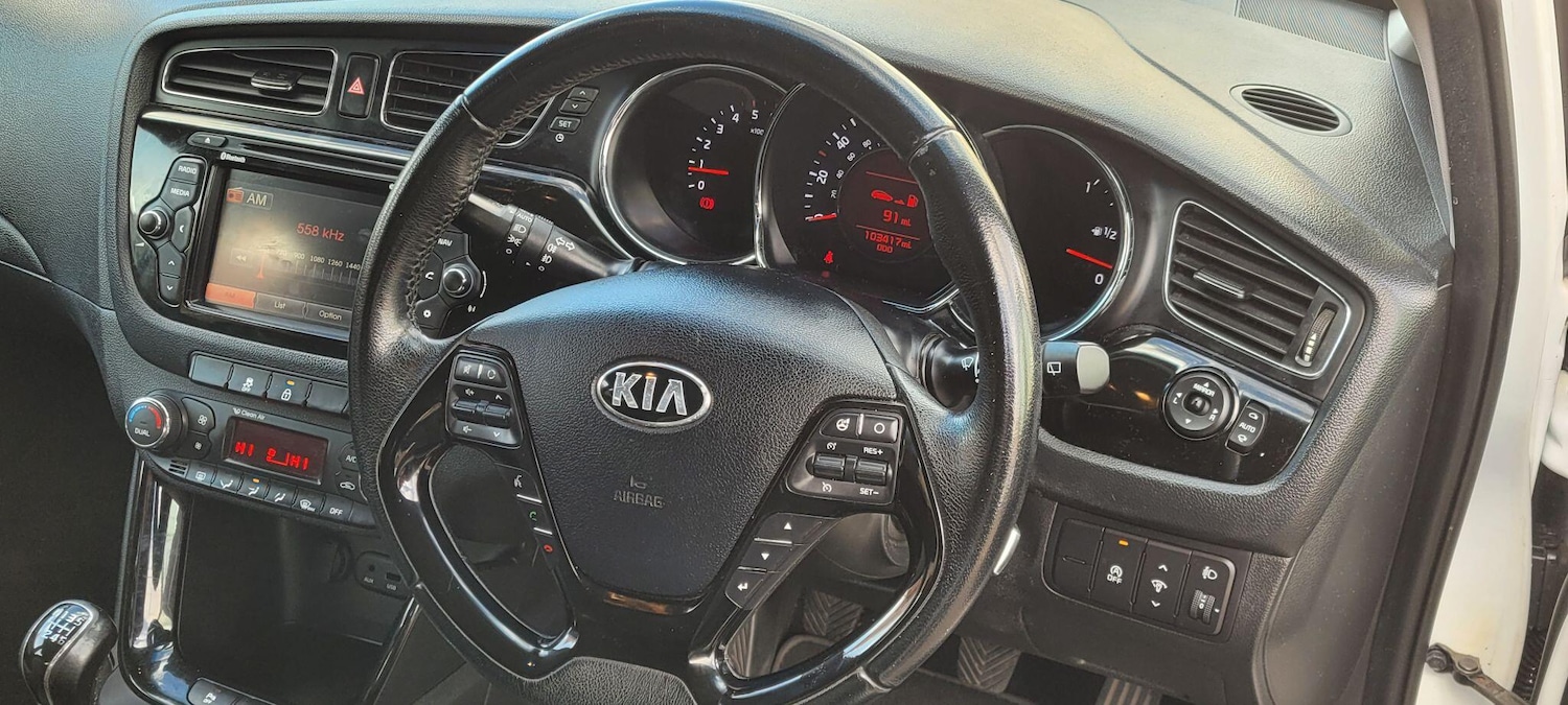 Used Kia Ceed 2014 for sale - 76398325: Photo 38