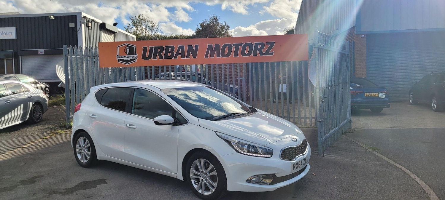 Used Kia Ceed 2014 for sale - 76398325: Photo 5