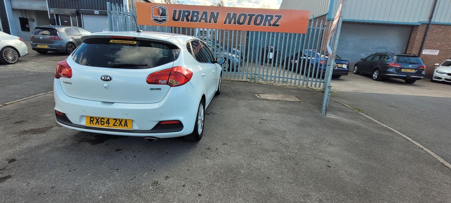 Used Kia Ceed 2014 for sale - 76398325: Photo 7