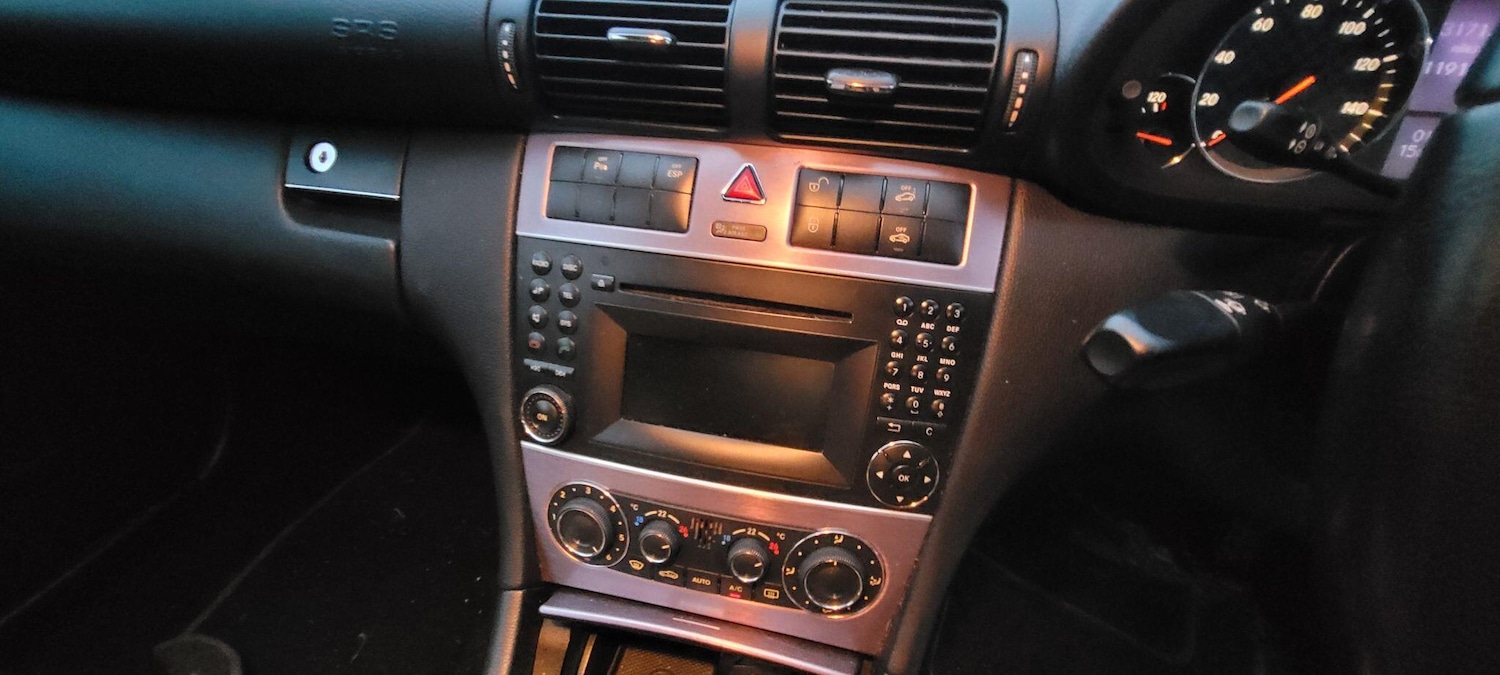 Used Mercedes-Benz CLC Class 2009 for sale - 76592244: Photo 22