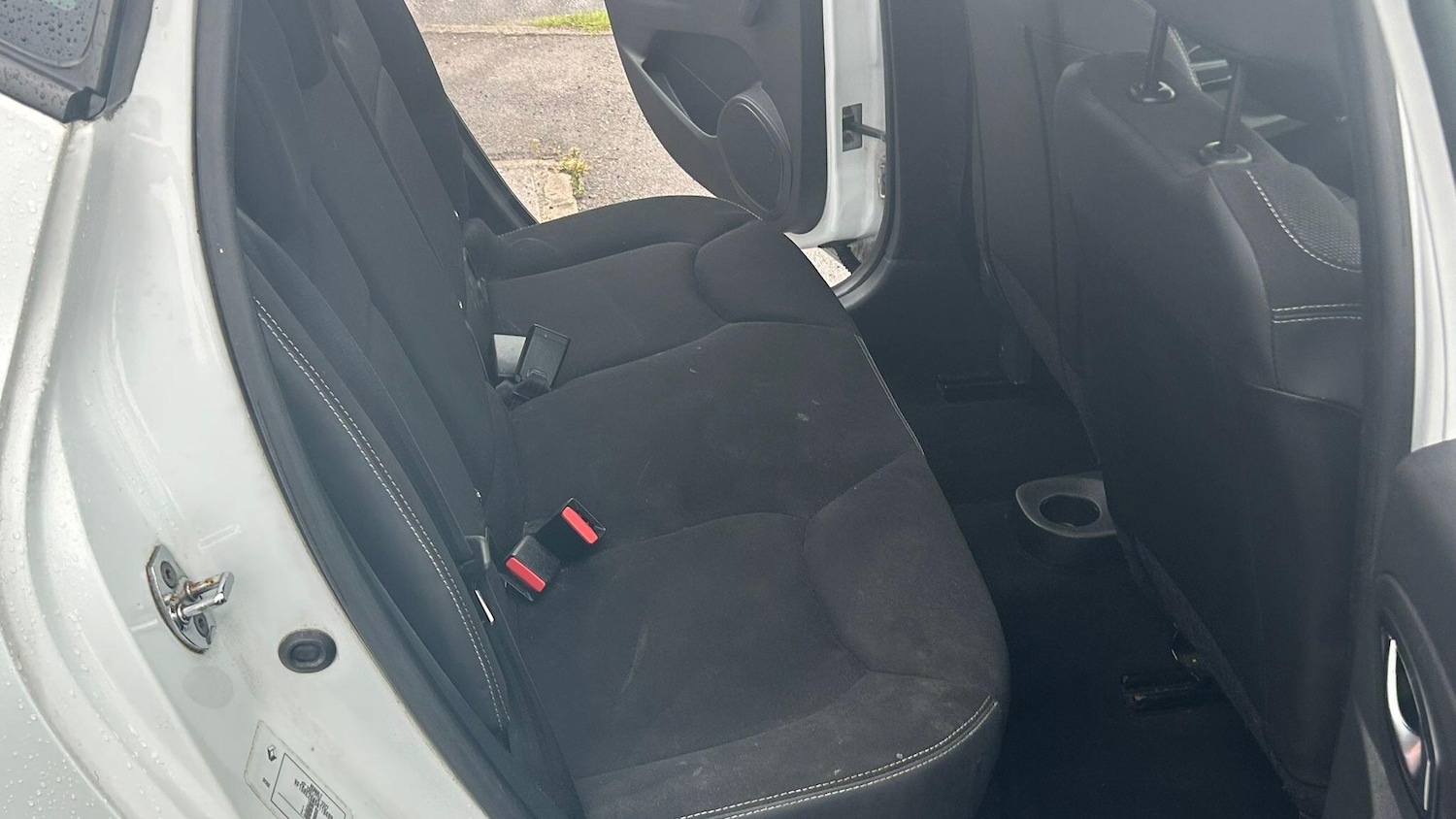 Used Renault Clio 2015 for sale - 76135893: Photo 15