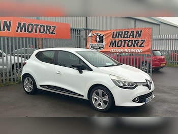 Used Renault Clio 2015 for sale - 76135893: Photo