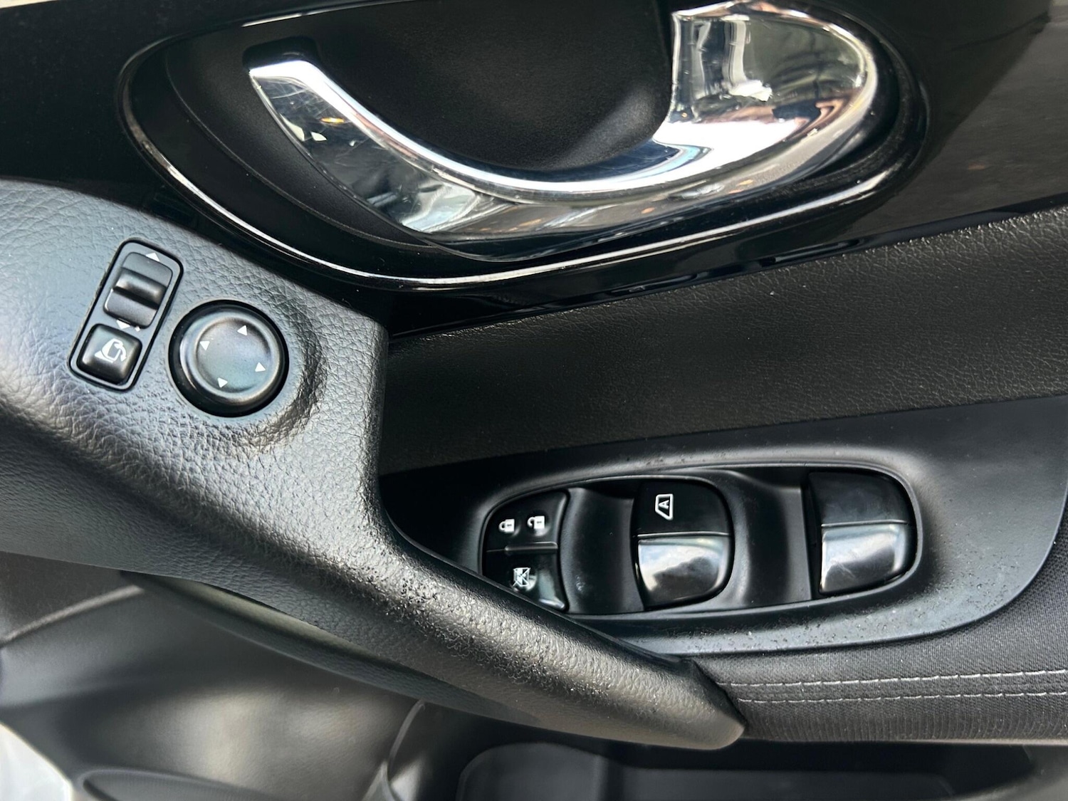 Used Nissan Qashqai 2015 for sale - 76326852: Photo 12