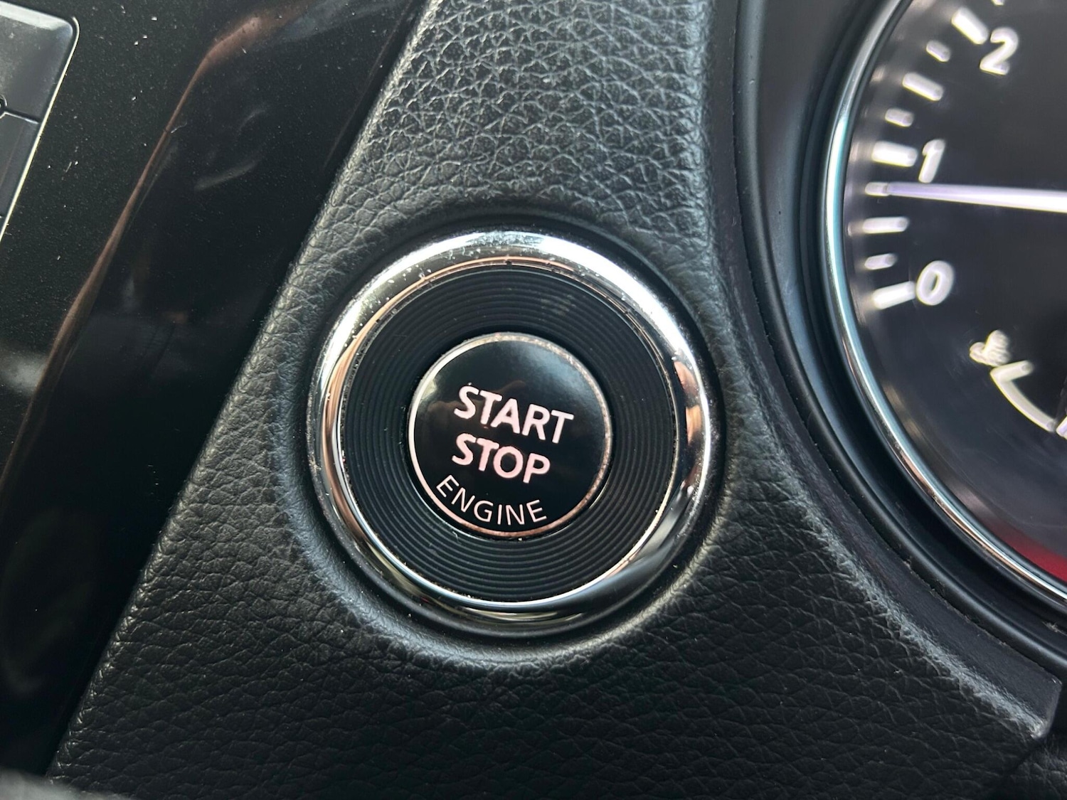 Used Nissan Qashqai 2015 for sale - 76326852: Photo 14