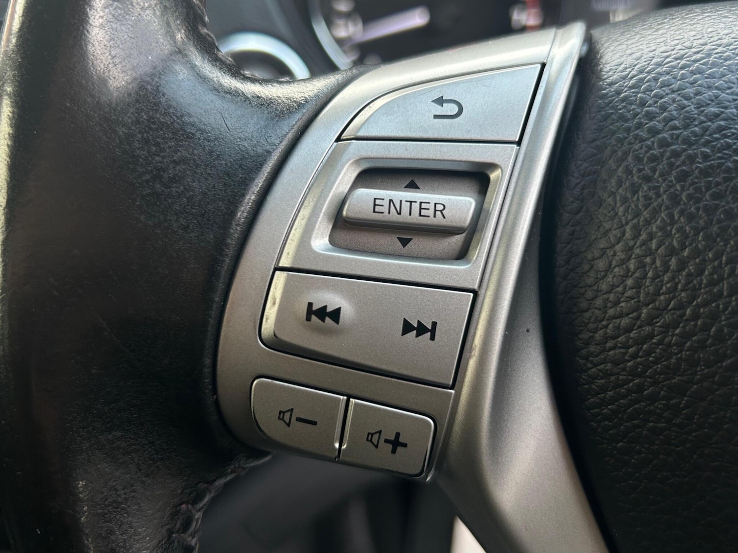 Used Nissan Qashqai 2015 for sale - 76326852: Photo 15