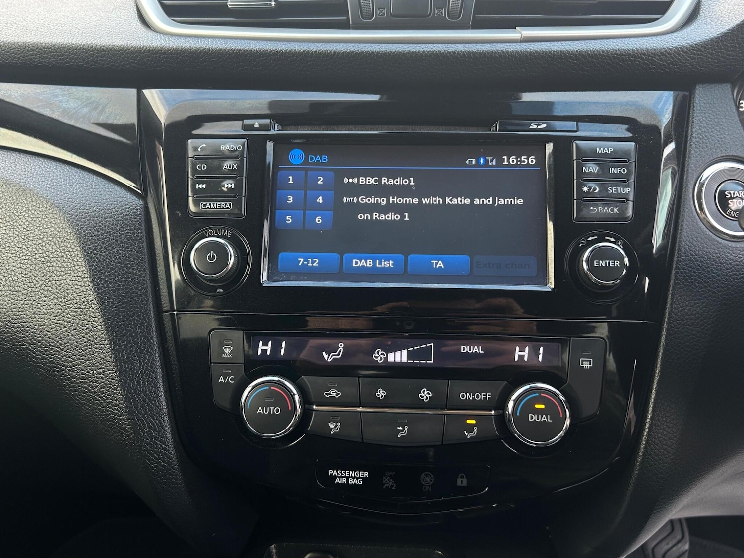 Used Nissan Qashqai 2015 for sale - 76326852: Photo 21