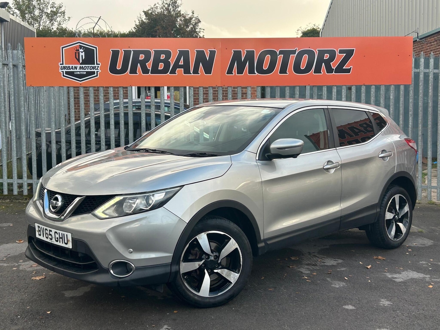 Used Nissan Qashqai 2015 for sale - 76326852: Photo 3