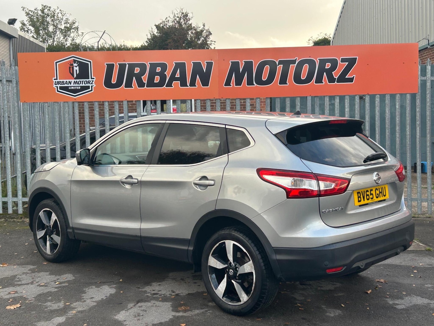 Used Nissan Qashqai 2015 for sale - 76326852: Photo 4