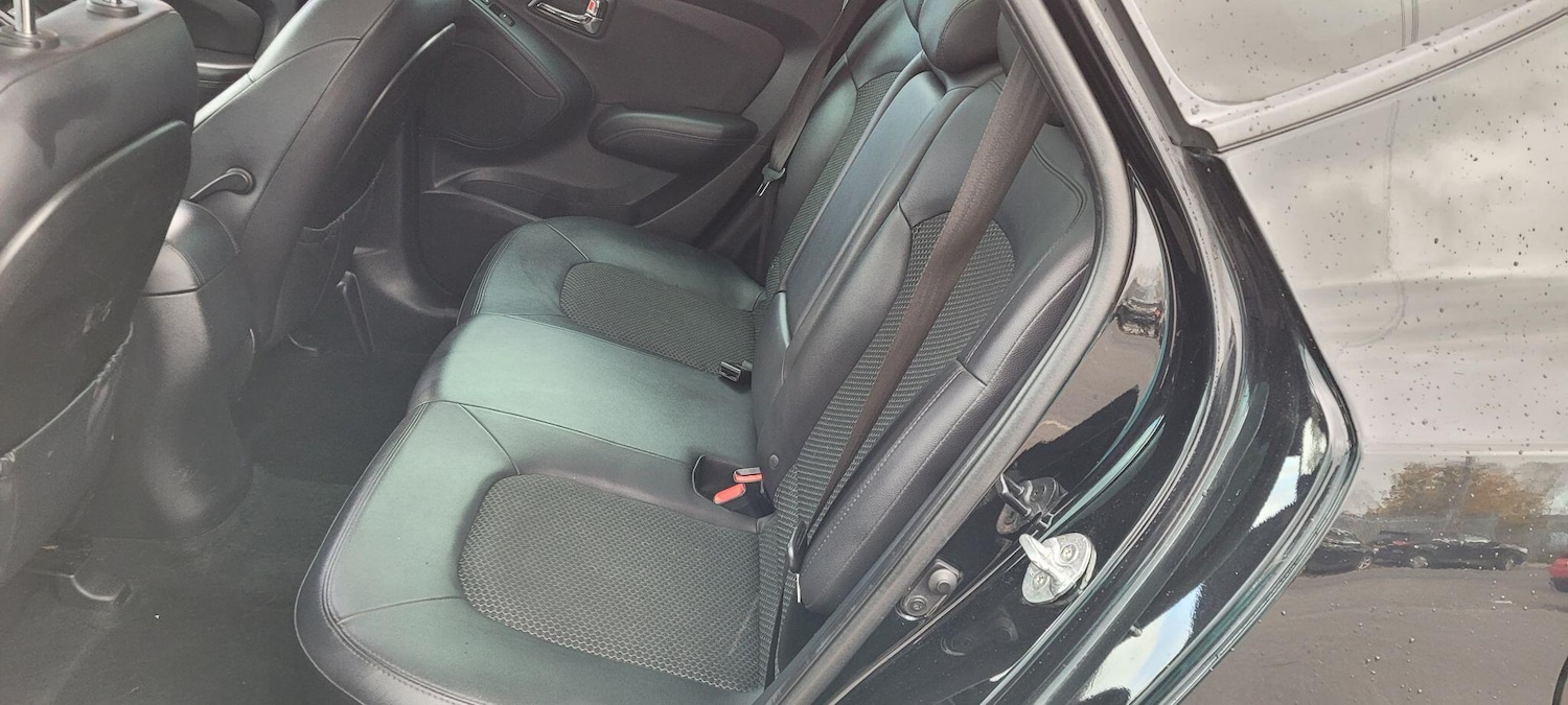 Used Hyundai Ix35 2012 for sale - 76377405: Photo 12