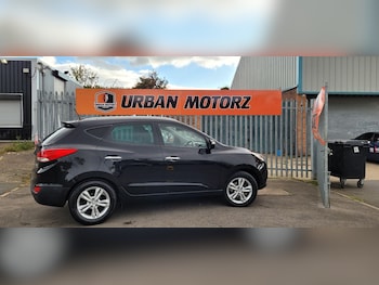2012 (62) - 1.7 CRDi Premium 5dr 2WD