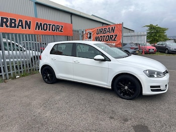 Used Volkswagen Golf 2014 for sale - 76138483: Photo