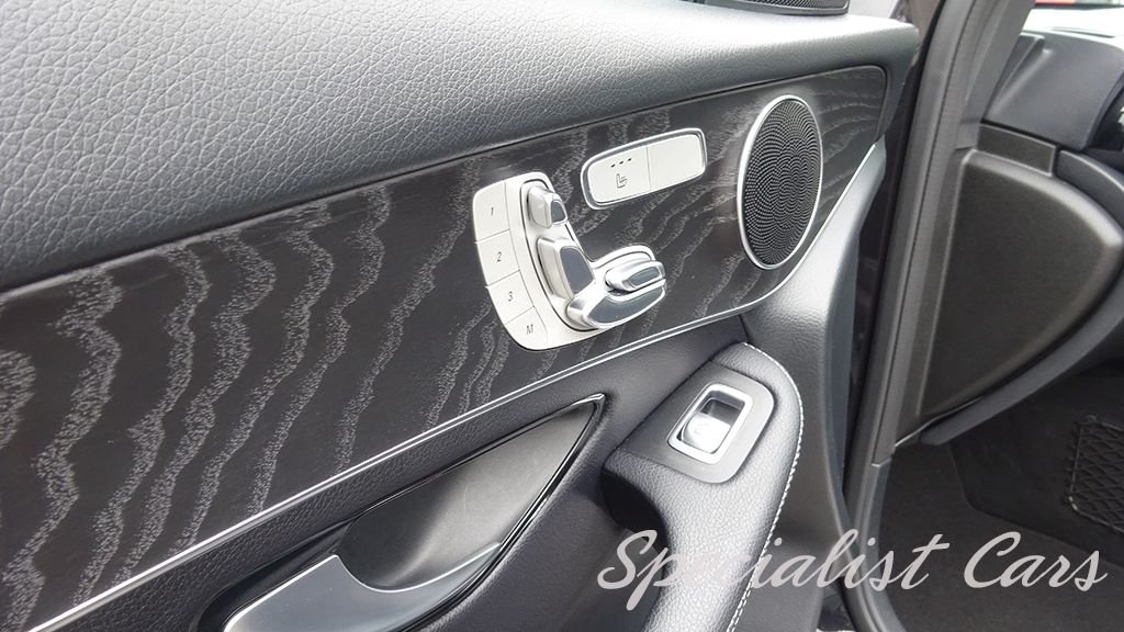 Used Mercedes-Benz GLC 2018 for sale - 76147706: Photo 46