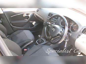Used Volkswagen Polo 2016 for sale - 79608238: Photo