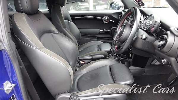 Used MINI Hatch 2018 for sale - 76210440: Photo 4