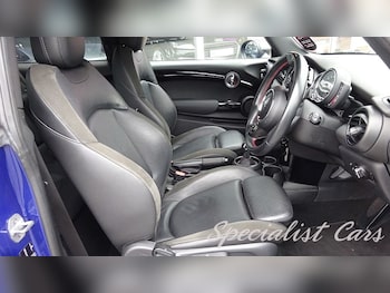 Used MINI Hatch 2018 for sale - 76210440: Photo 4