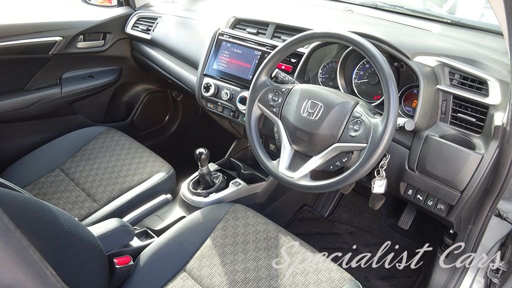 Used Honda Jazz 2016 for sale - 76118803: Photo 46