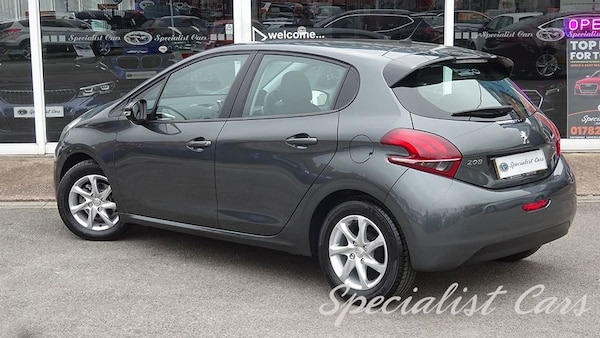 Used Peugeot 208 2017 for sale - 76163234: Photo 12