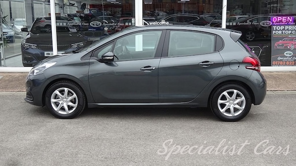 Used Peugeot 208 2017 for sale - 76163234: Photo 23
