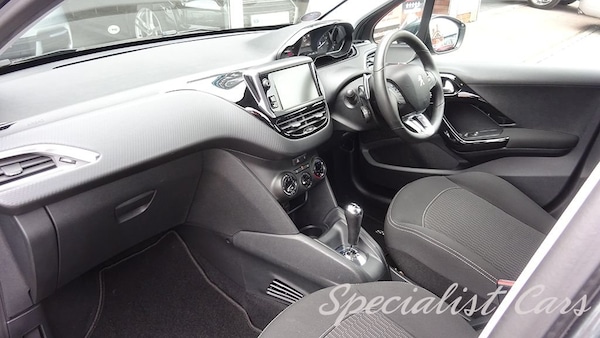 Used Peugeot 208 2017 for sale - 76163234: Photo 38