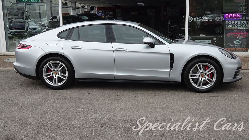 Used Porsche Panamera 2017 for sale - 76185667: Photo 28
