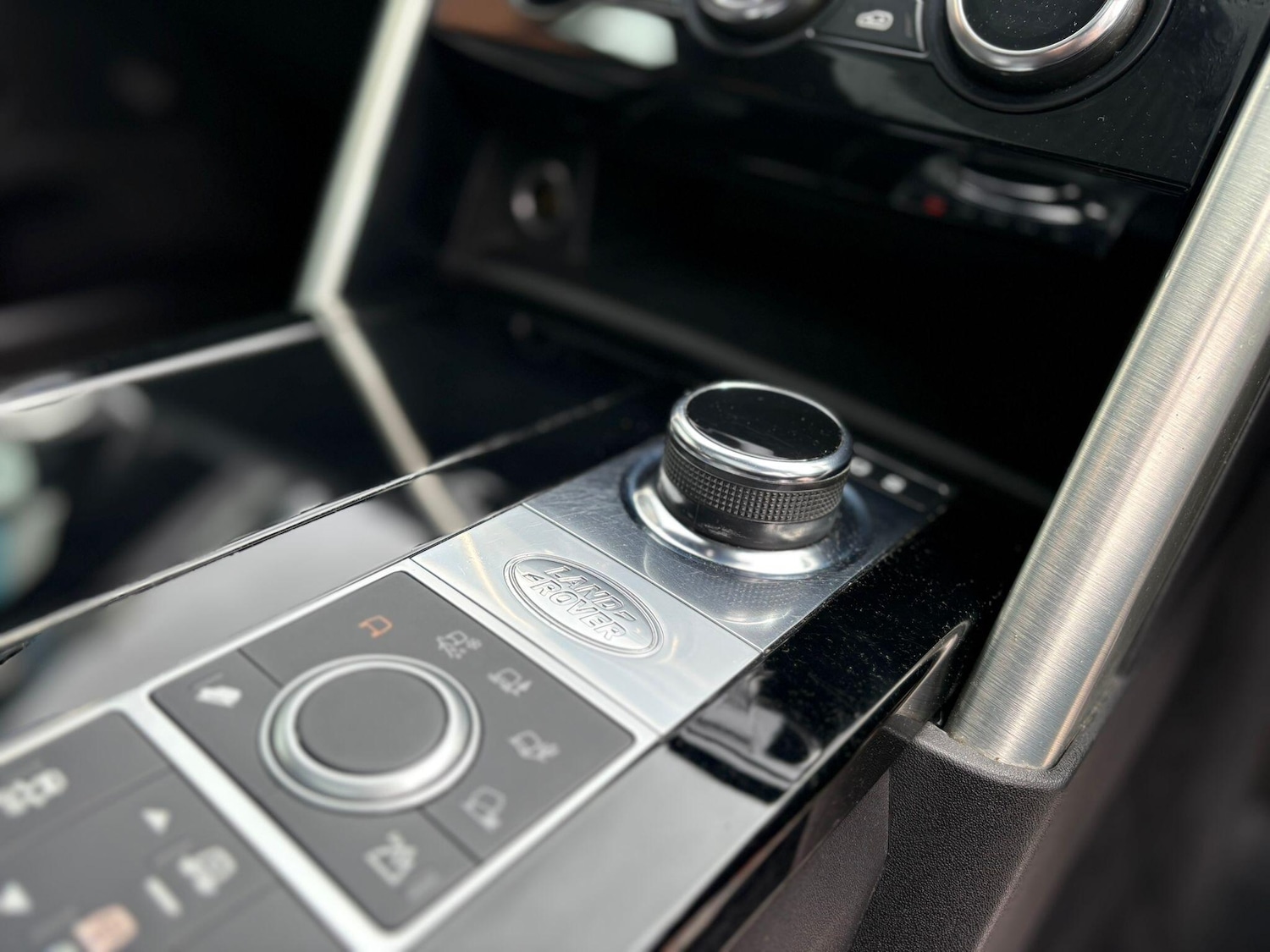 Used Land Rover Discovery 2019 for sale - 77559264: Photo 36