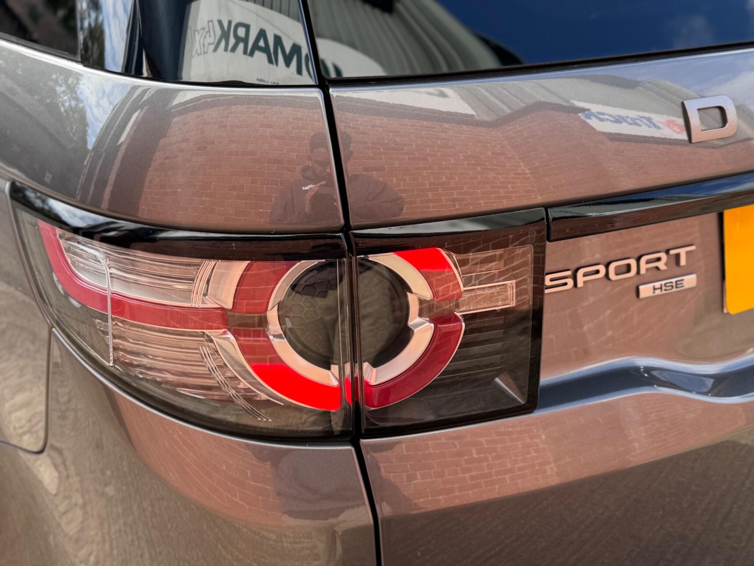 Used Land Rover Discovery Sport 2017 for sale - 76898420: Photo 12