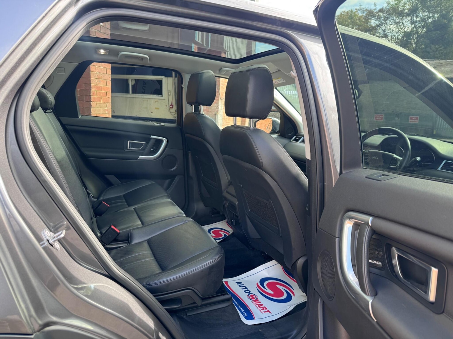 Used Land Rover Discovery Sport 2017 for sale - 76898420: Photo 19