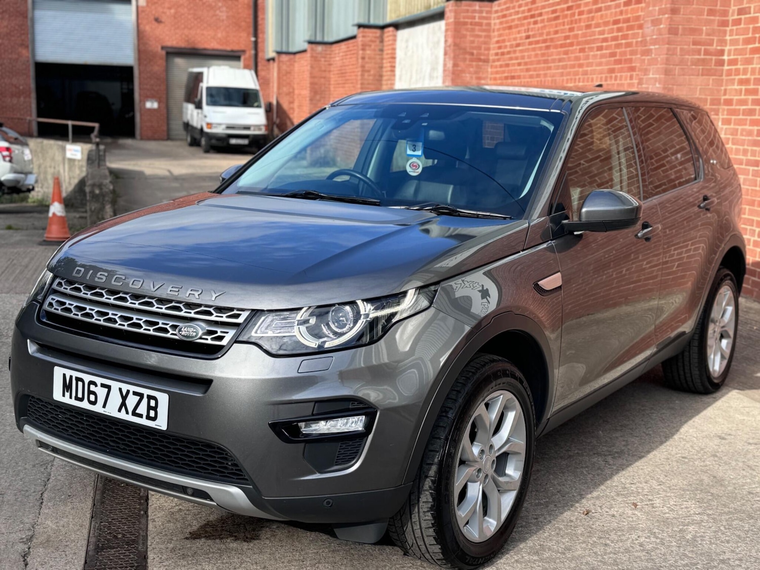 Used Land Rover Discovery Sport 2017 for sale - 76898420: Photo 7