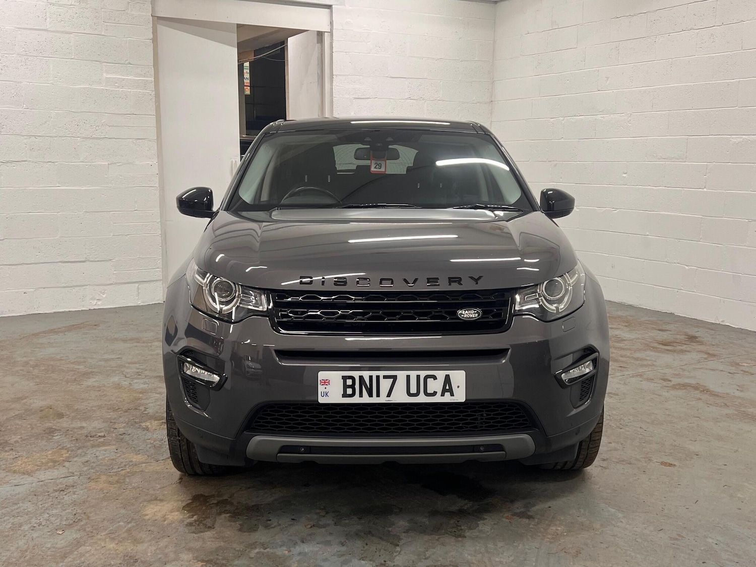 Used Land Rover Discovery Sport 2017 for sale - 76839447: Photo 2