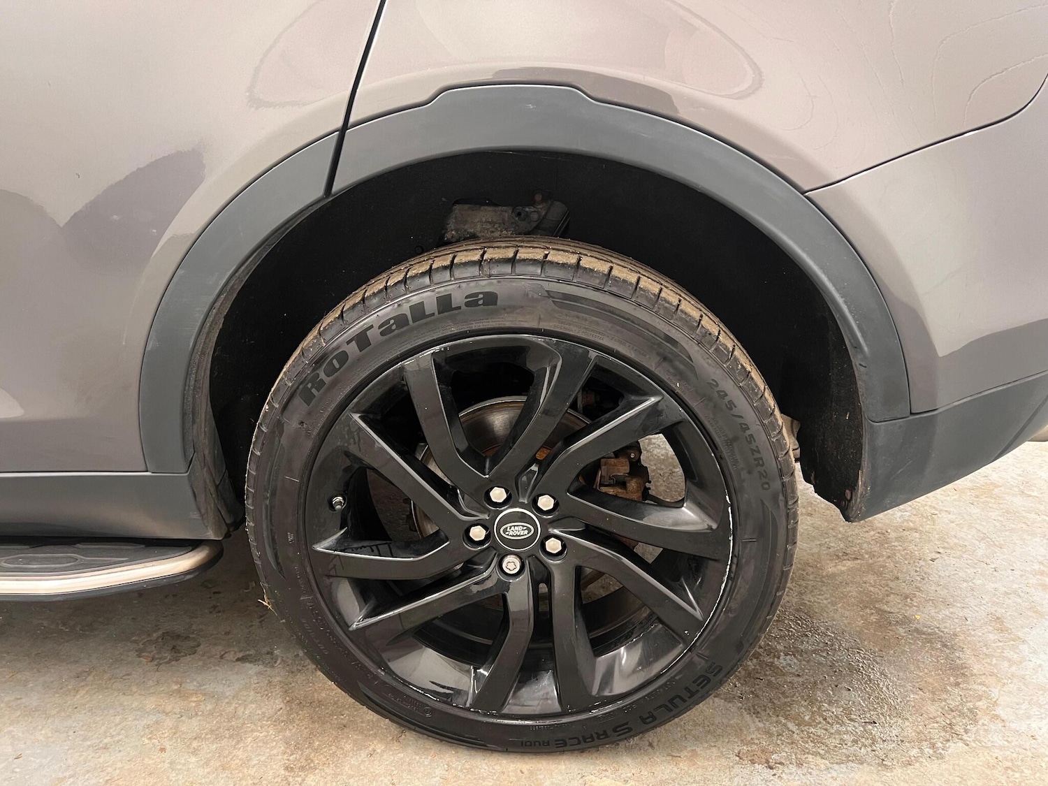 Used Land Rover Discovery Sport 2017 for sale - 76839447: Photo 25