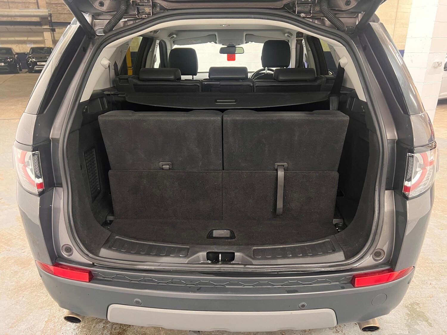 Used Land Rover Discovery Sport 2017 for sale - 76839447: Photo 29