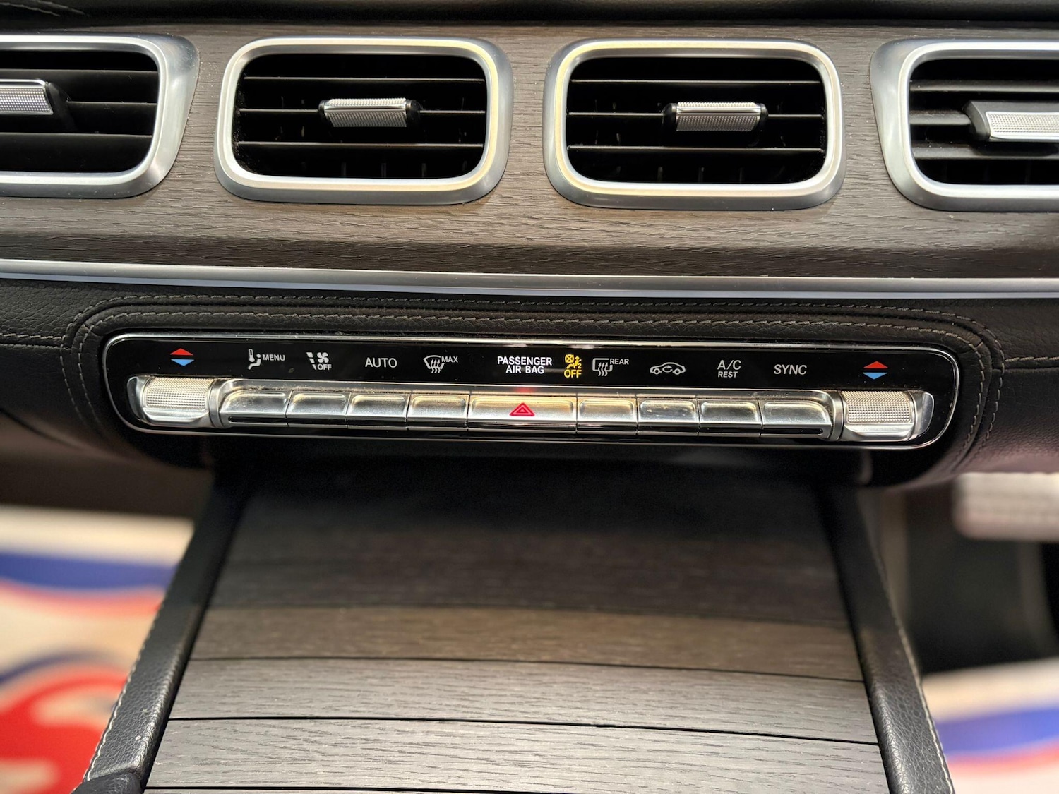 Used Mercedes-Benz GLE 2020 for sale - 77081836: Photo 21